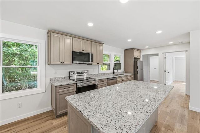 30 Tyler Street NW, Rome, GA 30165