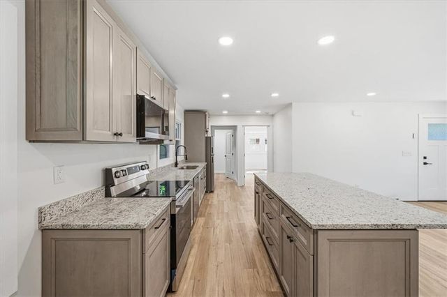 30 Tyler Street NW, Rome, GA 30165