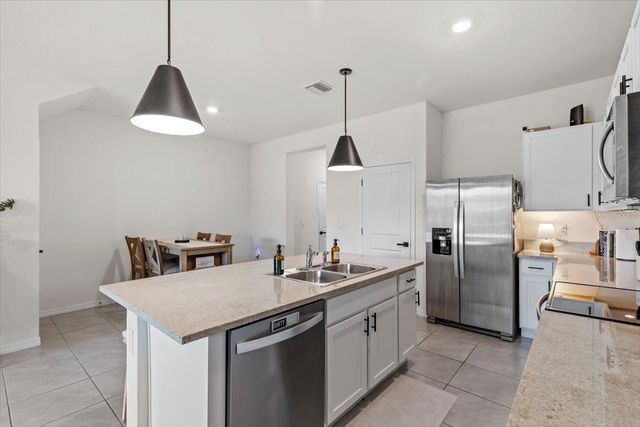 33064 TULIP PETAL LANE, Wesley Chapel, FL 33545