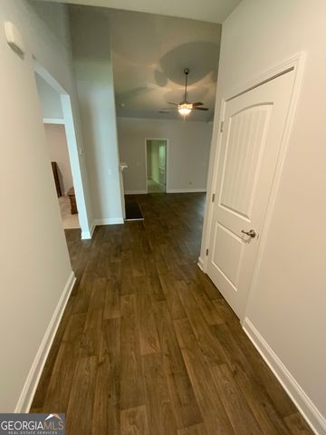832 Hidden Hollow Circle, Commerce, GA 30529