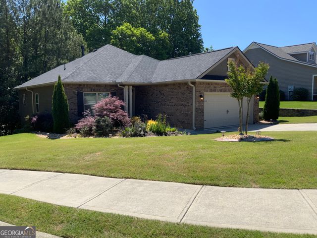 832 Hidden Hollow Circle, Commerce, GA 30529