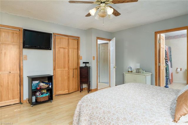 255 Pine Valley Road, Thomasville, NC 27360