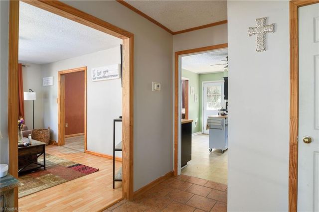 255 Pine Valley Road, Thomasville, NC 27360