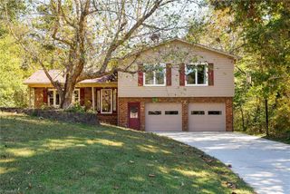 255 Pine Valley Road, Thomasville, NC 27360