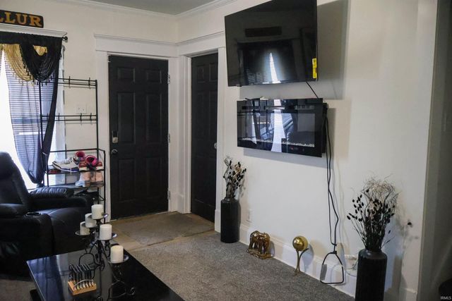 523 W 6Th Street, Mishawaka, IN 46544