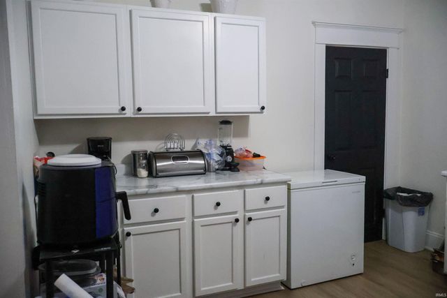 523 W 6Th Street, Mishawaka, IN 46544