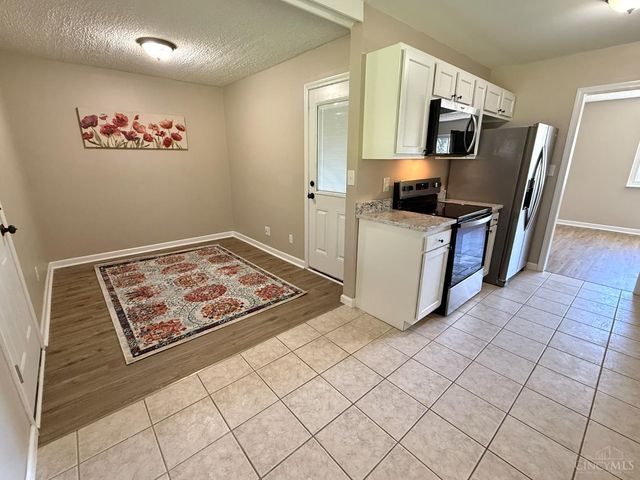 908 Hartz Drive, Lebanon, OH 45036