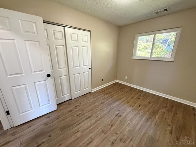 908 Hartz Drive, Lebanon, OH 45036