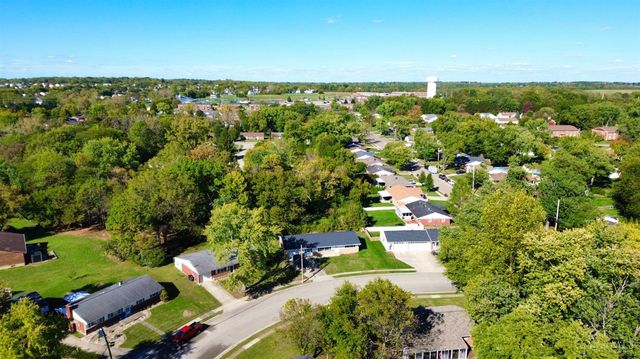 908 Hartz Drive, Lebanon, OH 45036