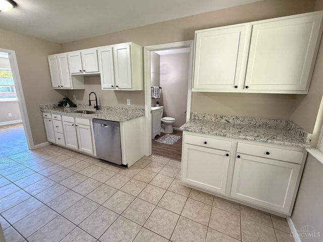 908 Hartz Drive, Lebanon, OH 45036