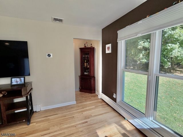 10 Cherry Ln, Randolph Twp., NJ 07869