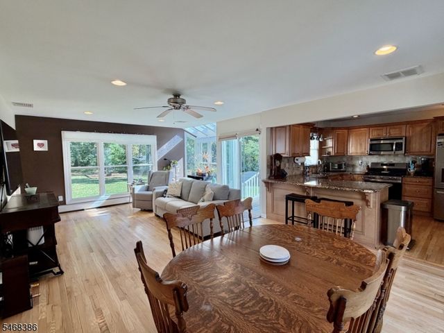 10 Cherry Ln, Randolph Twp., NJ 07869