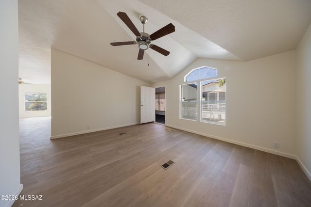 3378 W Grovesnor Place, Tucson, AZ 85746