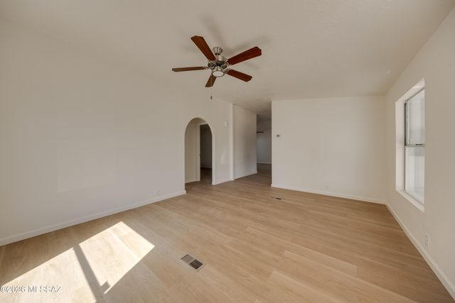 3378 W Grovesnor Place, Tucson, AZ 85746