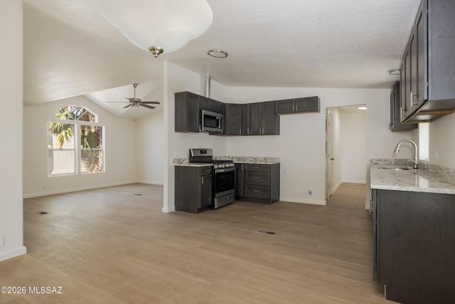 3378 W Grovesnor Place, Tucson, AZ 85746