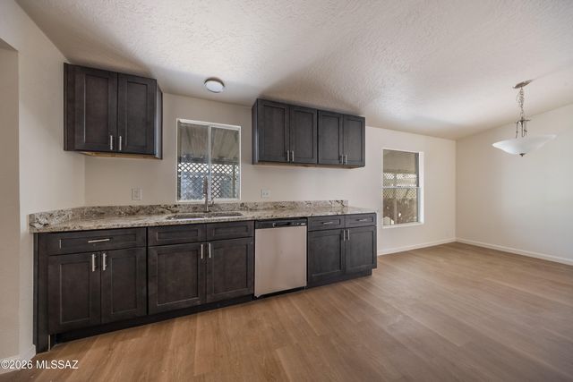 3378 W Grovesnor Place, Tucson, AZ 85746