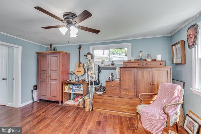 415 PRINCE ST, Bordentown, NJ 08505