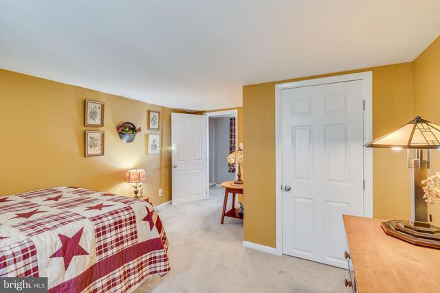 415 PRINCE ST, Bordentown, NJ 08505