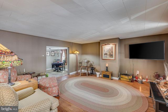 415 PRINCE ST, Bordentown, NJ 08505