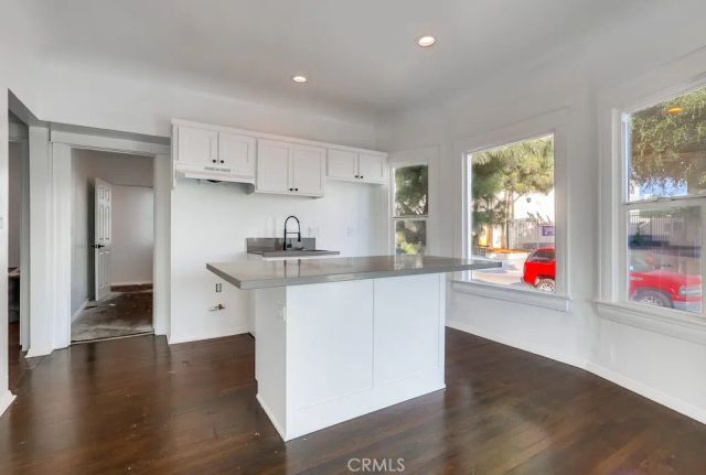 1291 E 40th, Los Angeles, CA 90011
