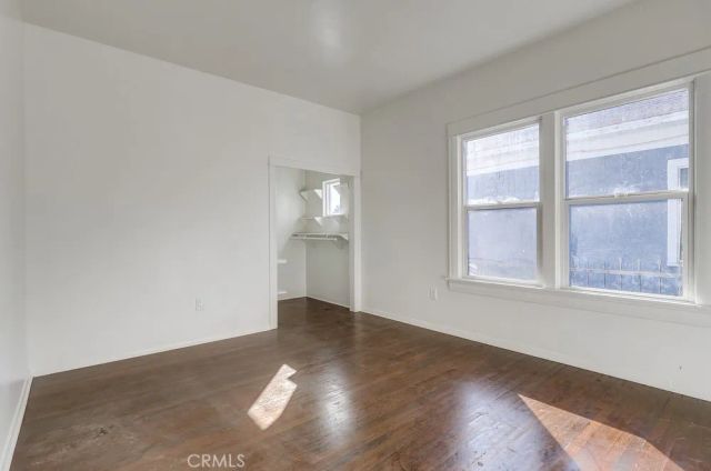 1291 E 40th, Los Angeles, CA 90011