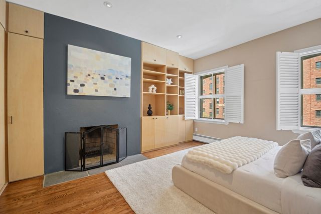 442 W 23rd St Apt E, New York City, NY 10011