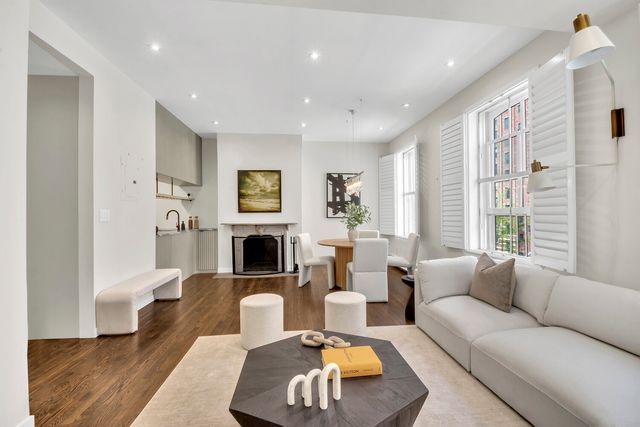 442 W 23rd St Apt E, New York City, NY 10011