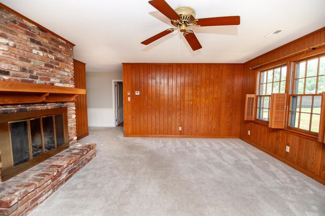 125 Thunderbird Place, Spartanburg, SC 29307