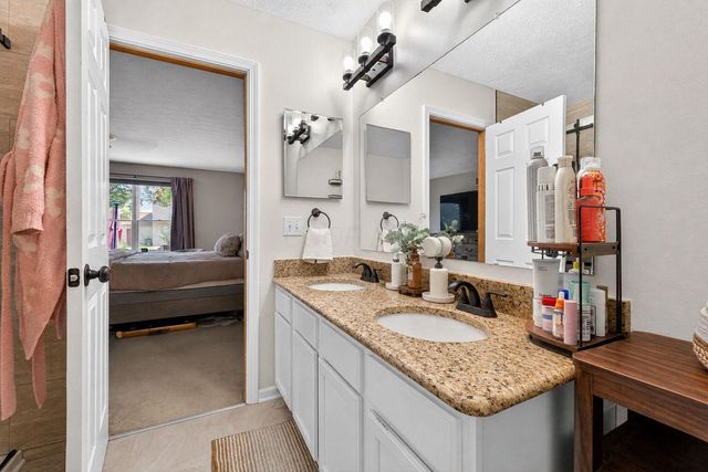 1239 Bay Laurel Drive, Marysville, OH 43040