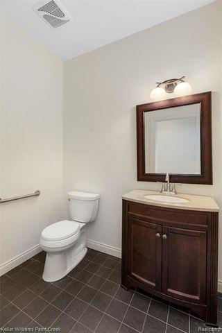 37580 Lakeshore Drive, Harrison Twp, MI 48045