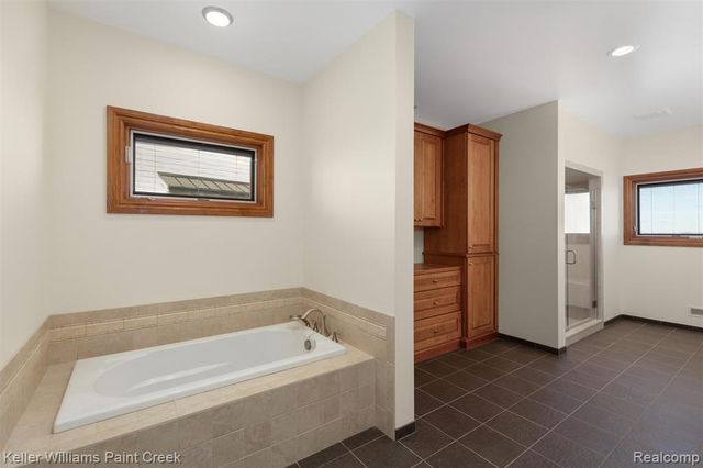 37580 Lakeshore Drive, Harrison Twp, MI 48045