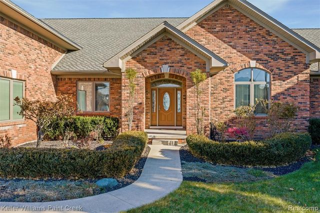 37580 Lakeshore Drive, Harrison Twp, MI 48045