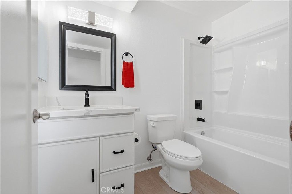 Image 14 of property listing at 3351 Nevada Avenue, Costa Mesa, CA 92626