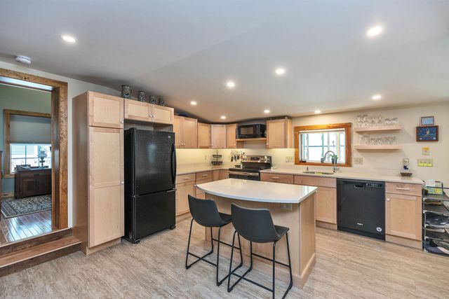 73 Main Street, Peterborough, NH 03458