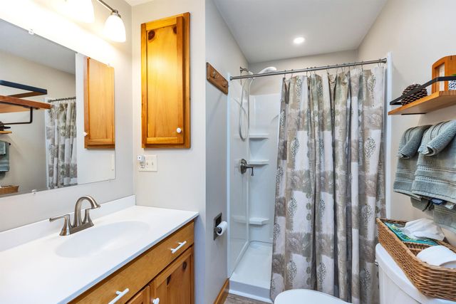 73 Main Street, Peterborough, NH 03458