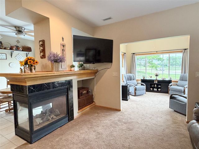 3703 NE Cottonwood Lane, Ankeny, IA 50021