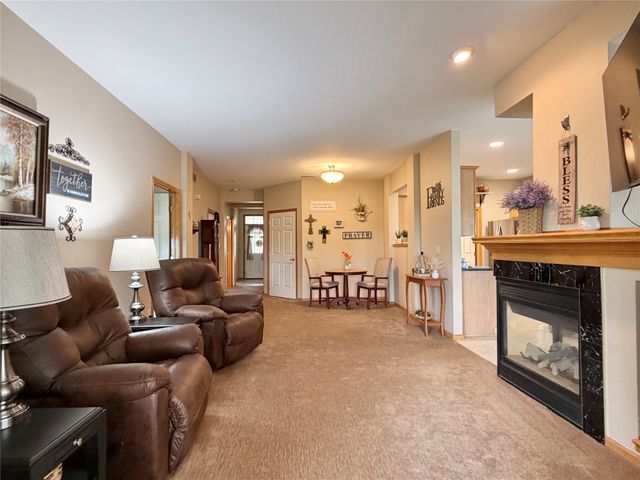 3703 NE Cottonwood Lane, Ankeny, IA 50021