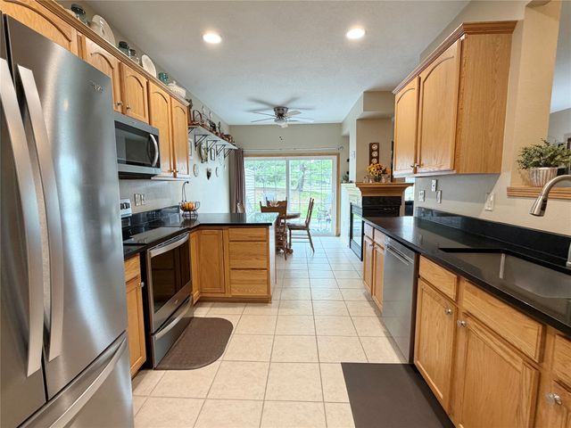 3703 NE Cottonwood Lane, Ankeny, IA 50021