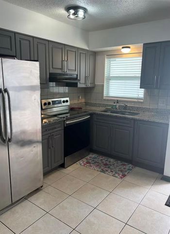 619 90TH AVE 0, St Petersburg, FL 33702