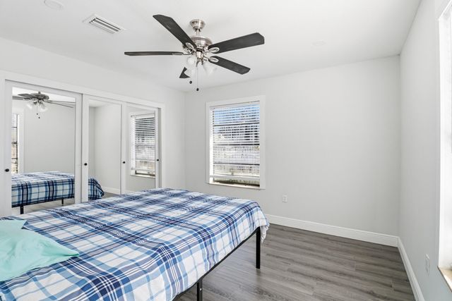 695 Dixie Lane, West Palm Beach, FL 33415