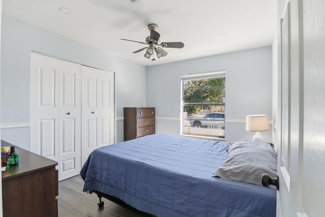 695 Dixie Lane, West Palm Beach, FL 33415