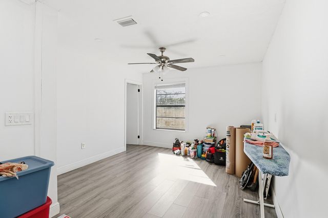 695 Dixie Lane, West Palm Beach, FL 33415