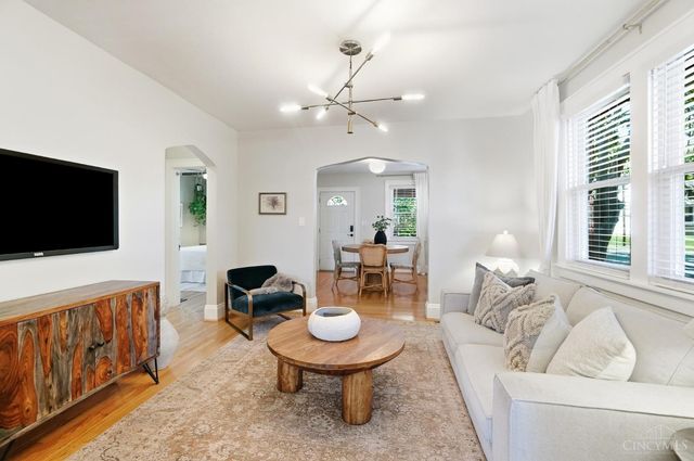 6943 Palmetto Street, Cincinnati, OH 45227