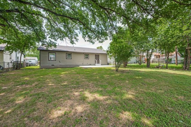 4401 Forbes Street, Fort Worth, TX 76105