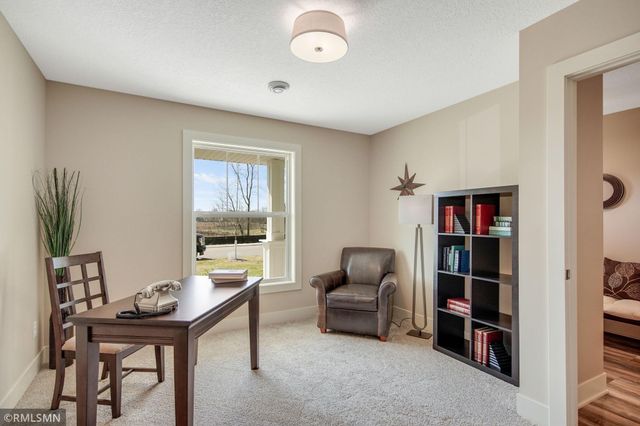 15561 Xalapa Street NE, Columbus, MN 55025