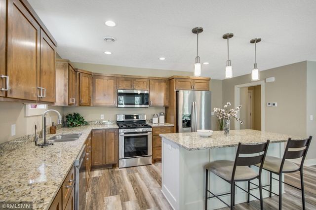 15561 Xalapa Street NE, Columbus, MN 55025