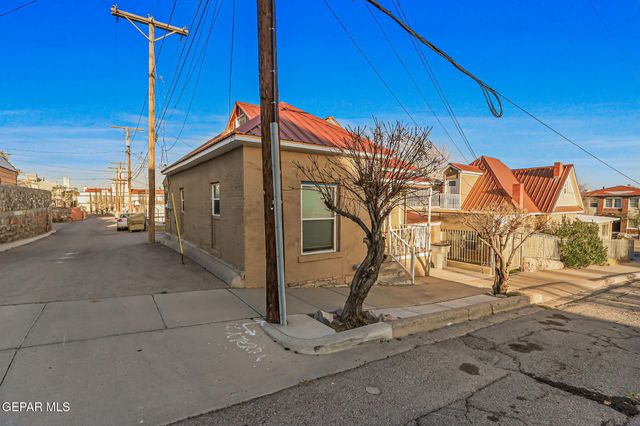 1108 N Virginia Street, El Paso, TX 79902