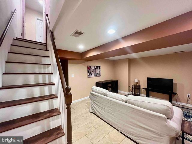 243 LONGFELLOW ST NW, Washington, DC 20011