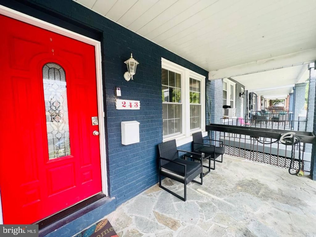 243 LONGFELLOW ST NW, Washington, DC 20011