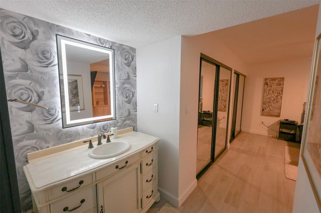 440 S GULFVIEW BOULEVARD 1105, Clearwater Beach, FL 33767